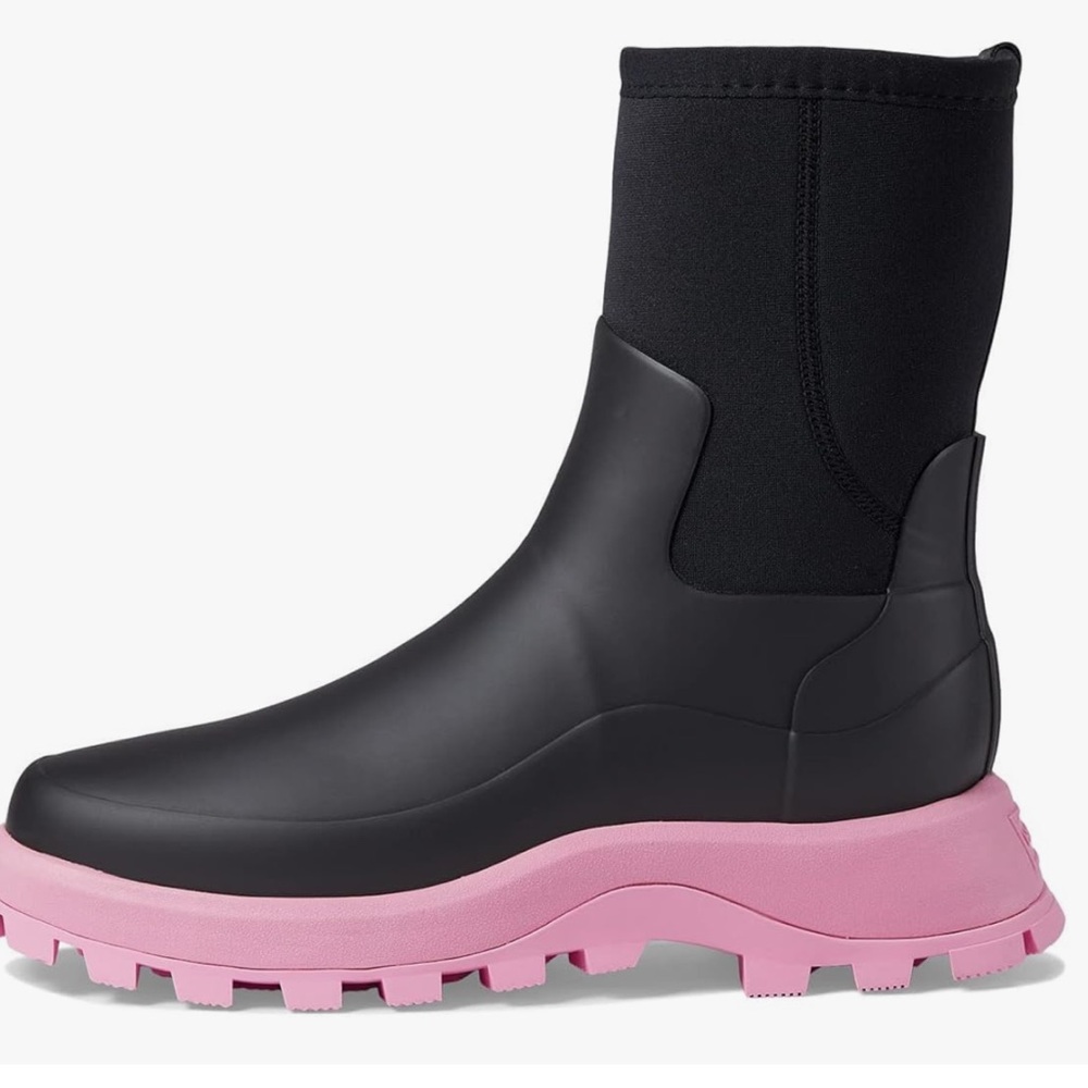 HUNTER Women’s City Explorer Short Rain Boots Black/Pink Fizz Trim Size 5 (NWT) - Picture 9 of 10